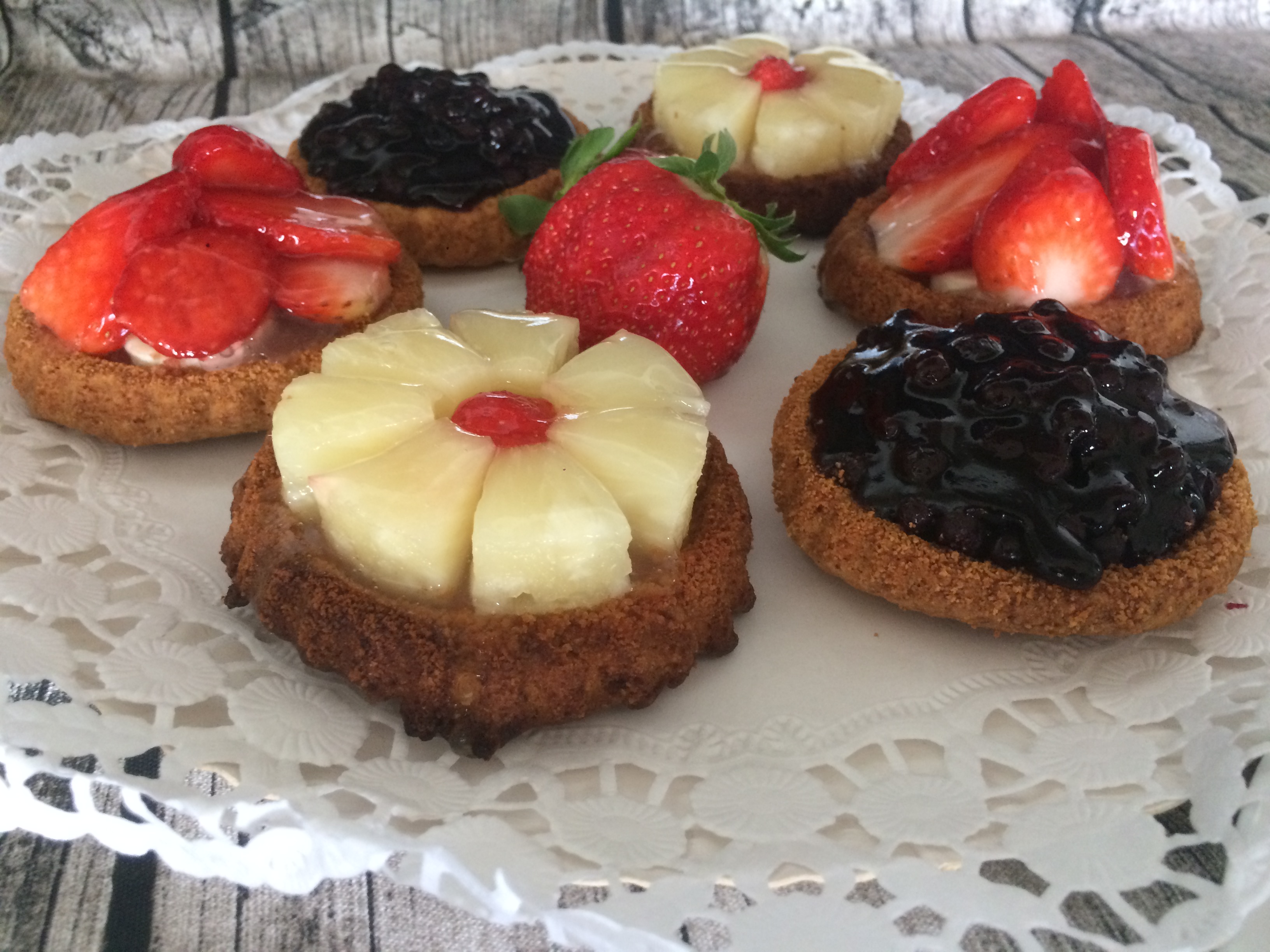 Klassischer Mürbeteigboden für Obsttörtchen / Obstkuchen / Grundrezept ...